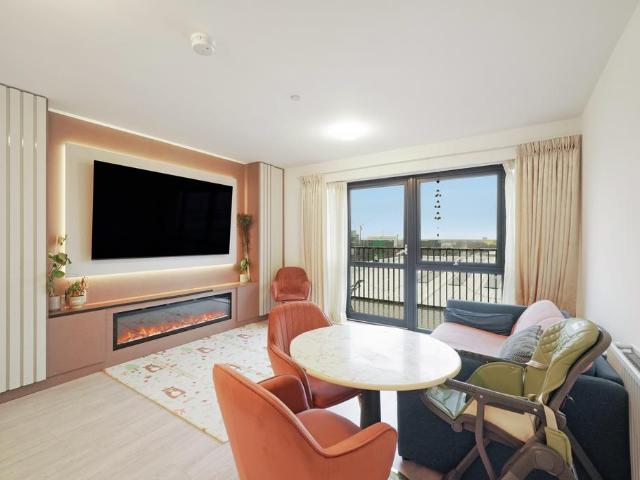 Flat for rent in Hayes, Greater London