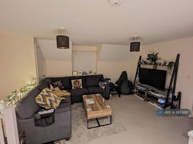 Apartment for rent in Hedge End, Helford