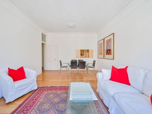 Apartment for rent in Bloomsbury, Greater London