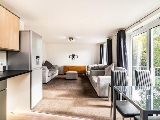 Apartment for rent in Lakenham, East Bank