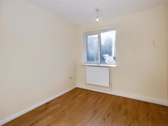 Apartment for rent in Fairlands, Guildford