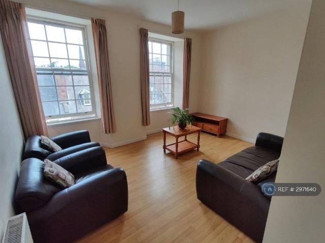 Apartment for rent in Bridgend, Moneydie