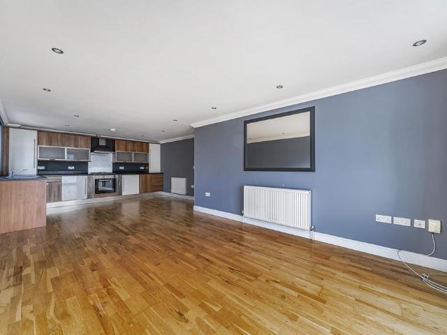 Flat for rent in Blendon, Greater London