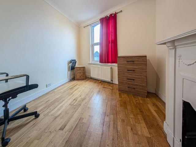 Apartment for rent in London Borough of Merton, Greater London