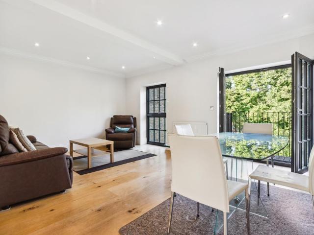 Flat for rent in Barnsbury, Greater London