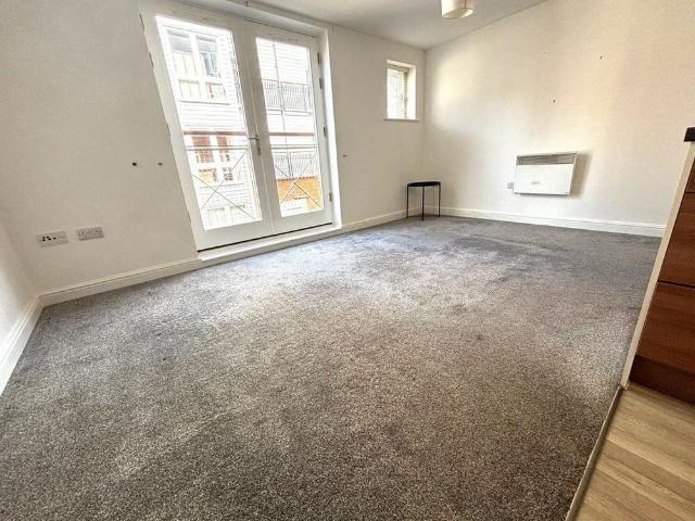 Apartment for rent in St. Mildred's, The Bridge