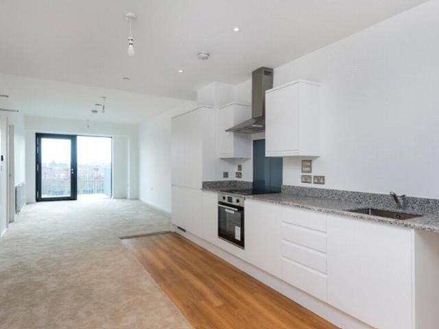 Flat for rent in Greater London