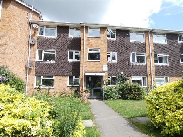 Flat for rent in Slough, Isle Of Man
