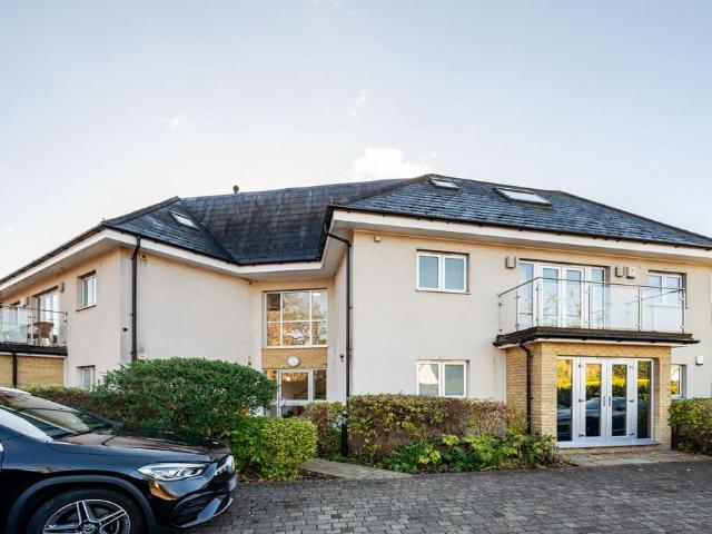 Flat for rent in Bickley, Greater London