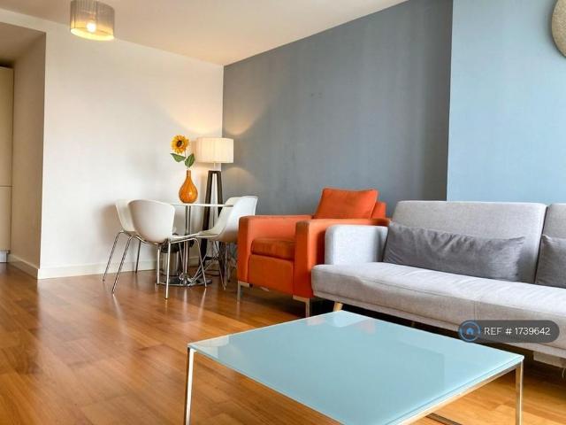 Apartment for rent in Quarry Hill, West Yorkshire
