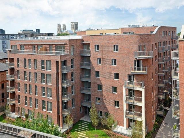 Flat for rent in High Field, York