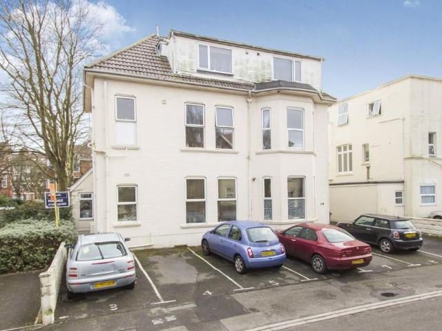 Flat for rent in Boscombe, Bournemouth