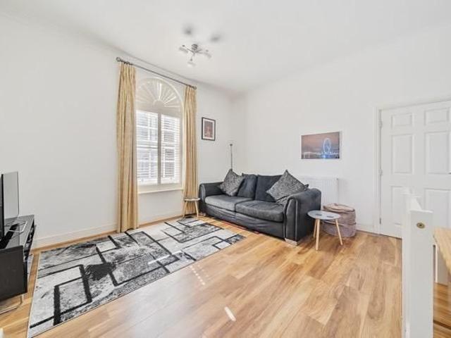 Apartment for rent in Poundbury, Fordington
