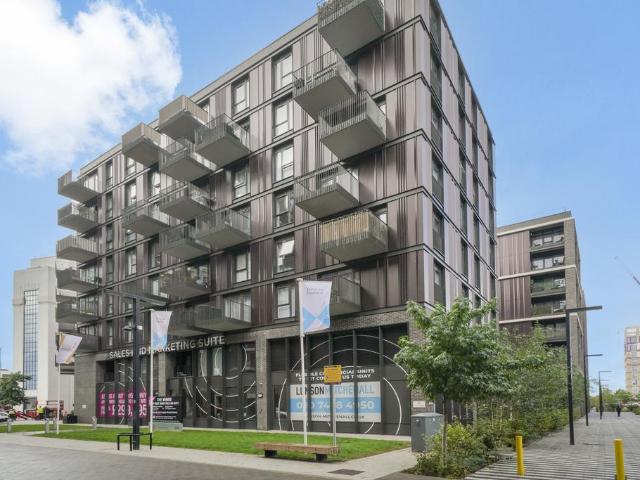 Flat for rent in Hayes, Greater London