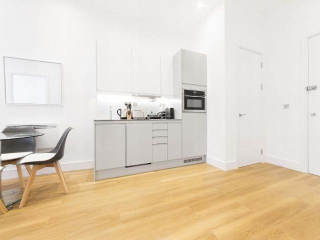 Apartment for rent in Slough