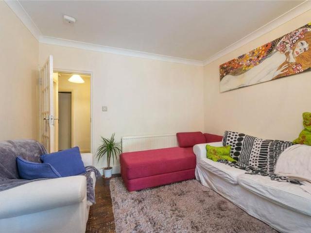 Apartment for rent in Lower Holloway, Greater London