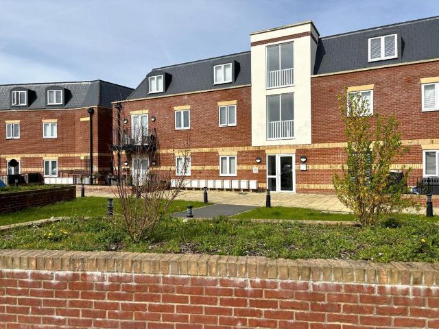 Flat for rent in Warblington, Spring Vale
