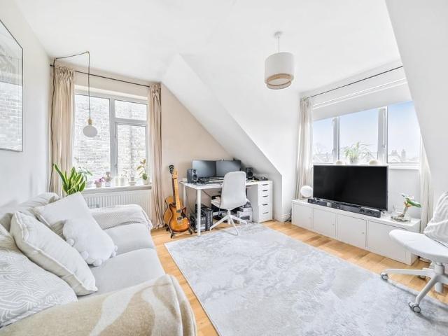 Apartment for rent in Muswell Hill, Isle Of Man