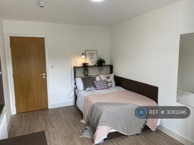 Apartment for rent in Bangor, Wales