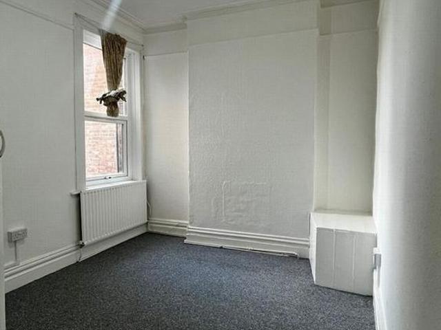 Apartment for rent in Stamford Hill, Greater London