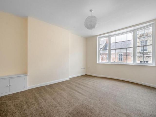 Apartment for rent in Fishers Green, North Yorkshire