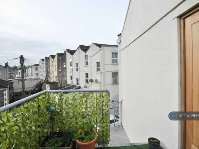 Flat for rent in Feckenham, Isle Of Man