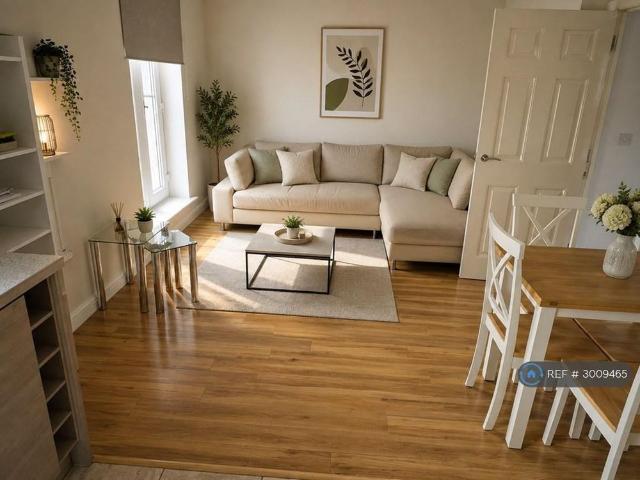 Apartment for rent in Cardiff International Sports Village, Falcon Lodge