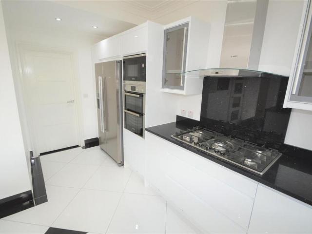 Flat for rent in Leytonstone, Isle Of Man