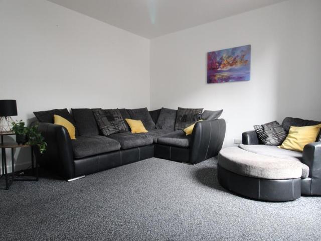 Flat for rent in Ballindoch, Scotland