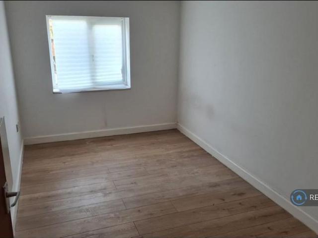 Apartment for rent in Midway, Kent