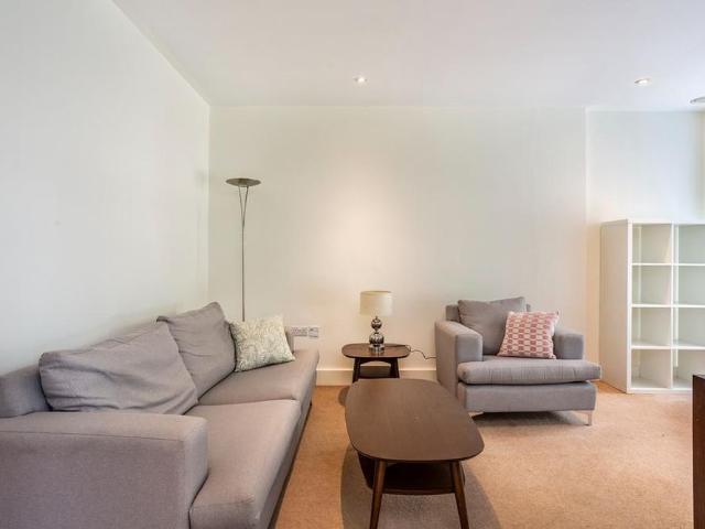 Apartment for rent in London Borough of Tower Hamlets, Greater London