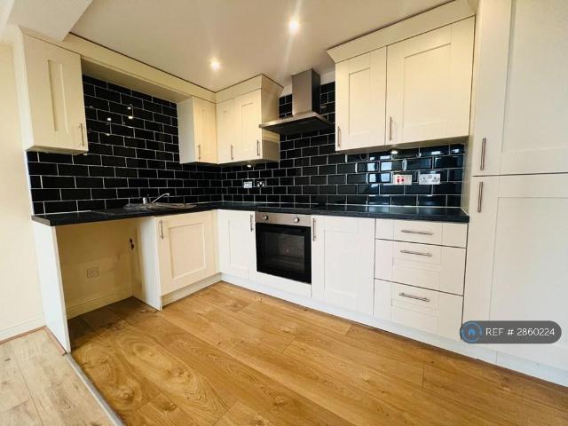 Flat for rent in Pudsey, West Yorkshire