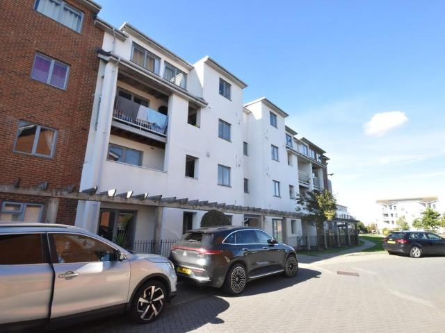 Flat for rent in Willesborough, Bridgefield