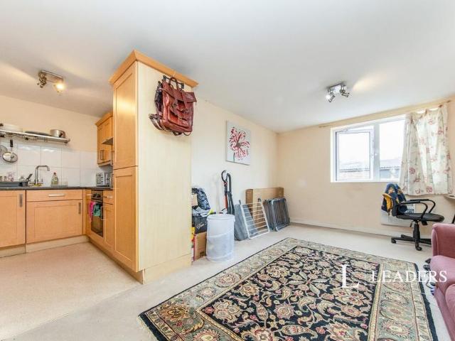 Apartment for rent in The Dales, Key Street