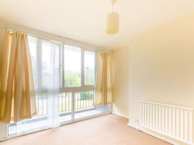 Apartment for rent in North Finchley, Greater London