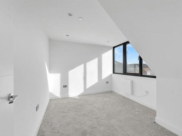 Apartment for rent in Red Hill, Surrey