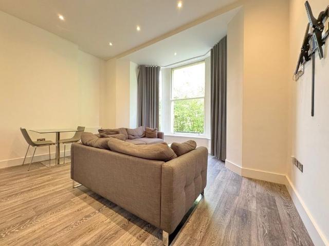 Apartment for rent in Headingley Hill, Headingley