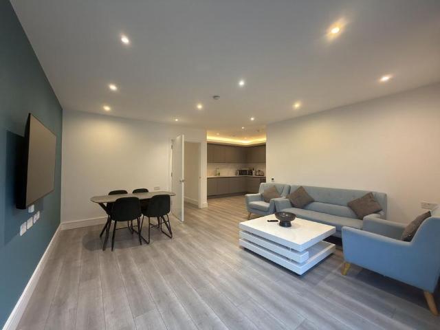 Apartment for rent in London Borough of Hounslow, Spring Grove