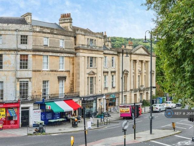 Flat for rent in Walcot, Bath