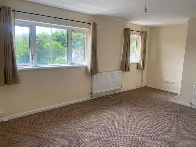 Apartment for rent in Wales