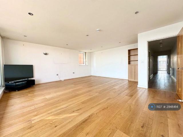 Apartment for rent in Canning Town, Greater London
