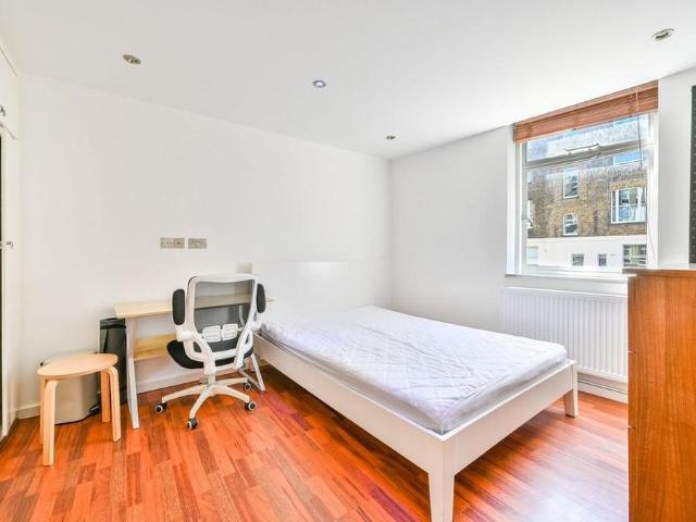 Apartment for rent in Fitzrovia, Greater London