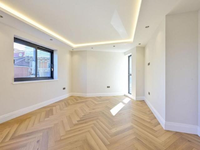 Apartment for rent in London Borough of Merton, Greater London