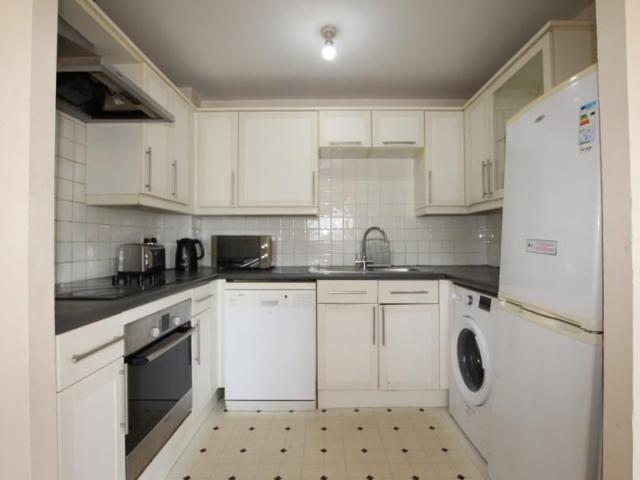 Apartment for rent in Preston, Greater London