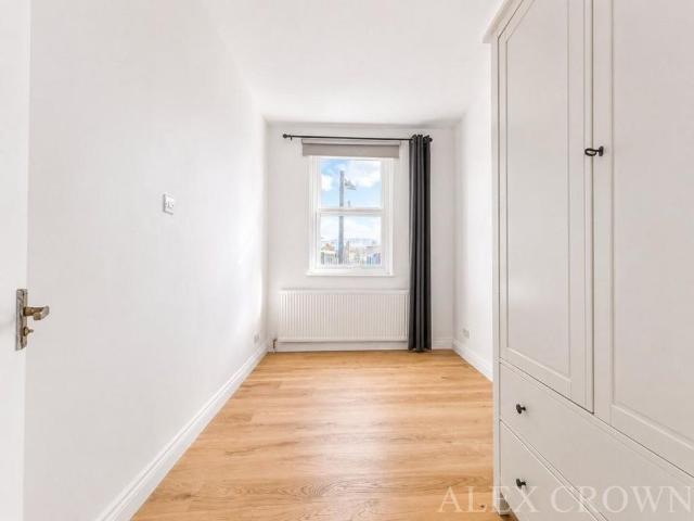Apartment for rent in Dalston