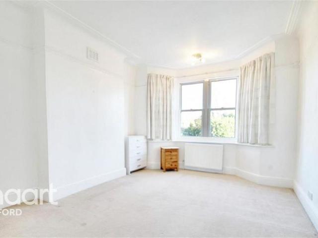 Apartment for rent in Sandown Park, Kent