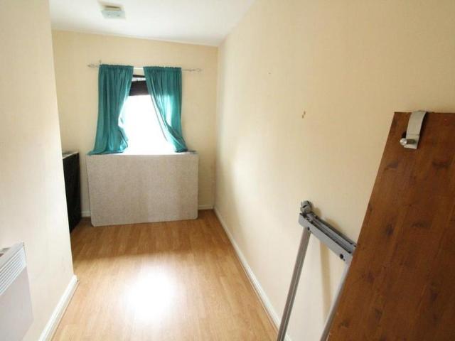 Apartment for rent in Marsh Farm, Spring Park