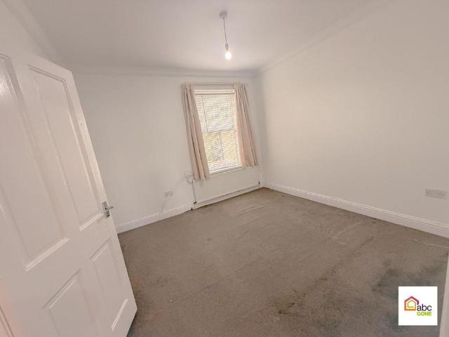 Apartment for rent in Gants Hill, Greater London