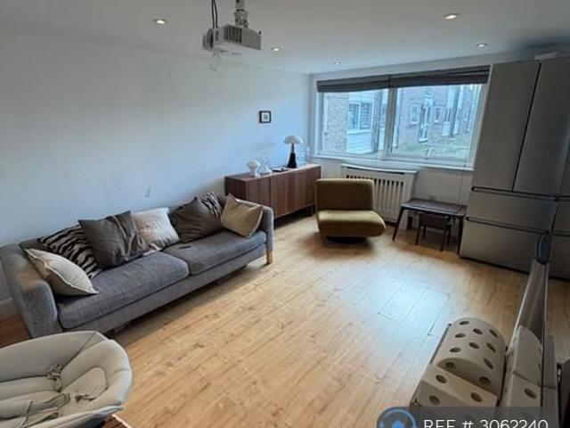 Apartment for rent in Hertsmere Meriden, Hertsmere