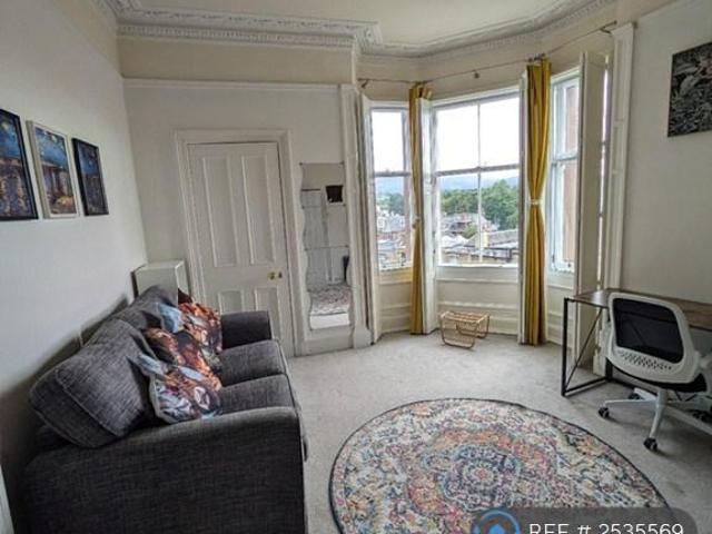 Flat for rent in Morningside, Scotland